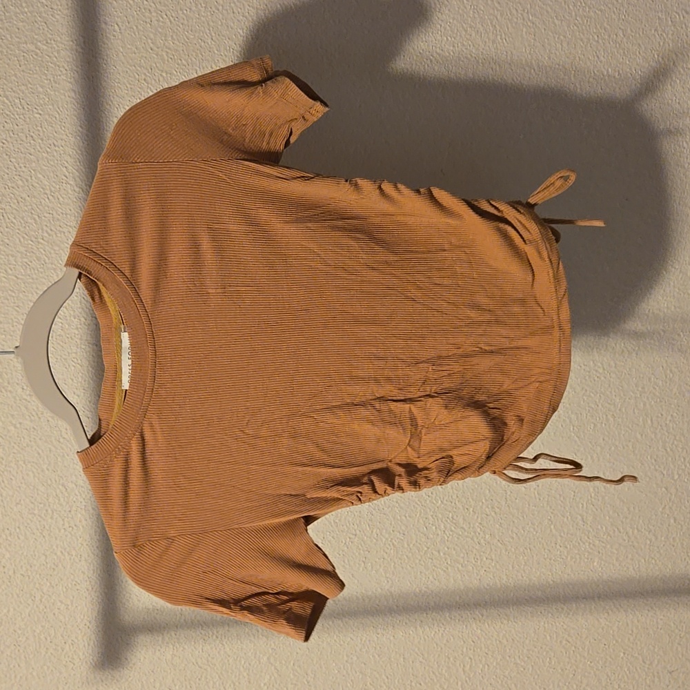 Dress Forum Tan Ruched Short Sleeve Tee